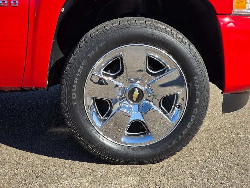 used 2011 Chevrolet Silverado 1500 car, priced at $16,888