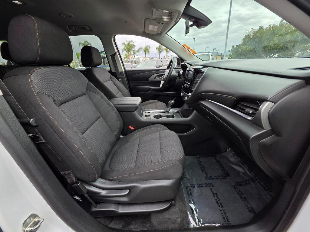 used 2020 Chevrolet Traverse car, priced at $18,995