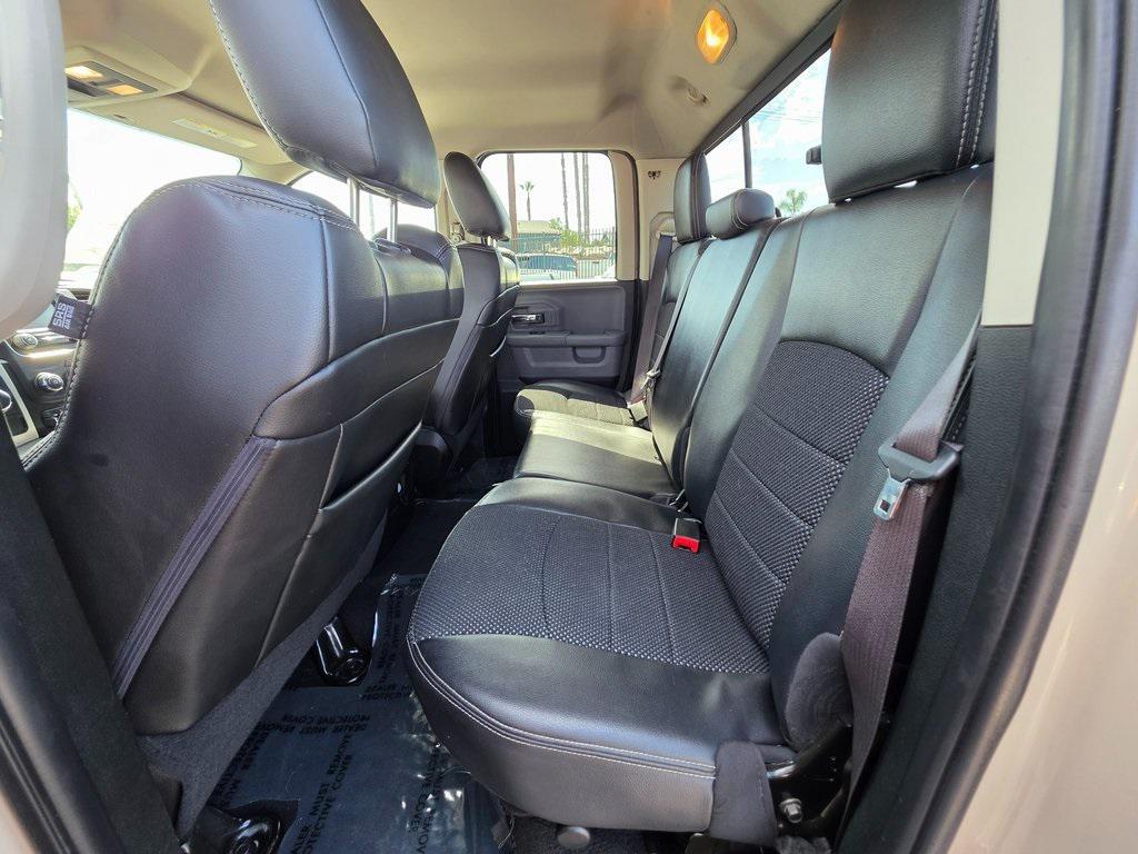 used 2019 Ram 1500 Classic car, priced at $27,999