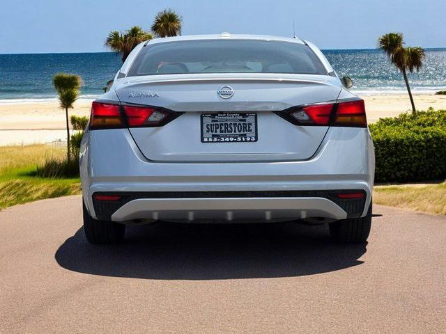 used 2019 Nissan Altima car, priced at $15,999