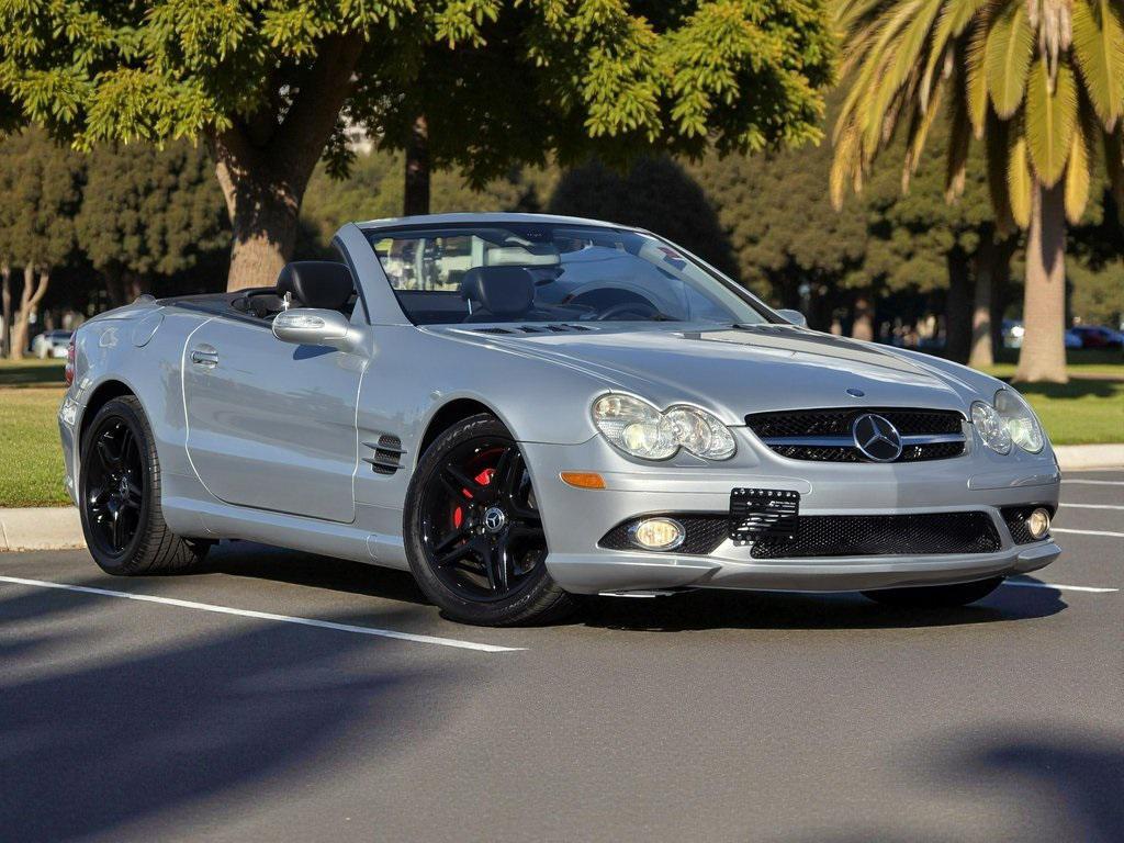 used 2007 Mercedes-Benz SL-Class car, priced at $15,888