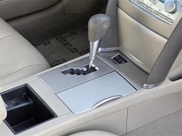 used 2009 Toyota Camry Hybrid car, priced at $10,990