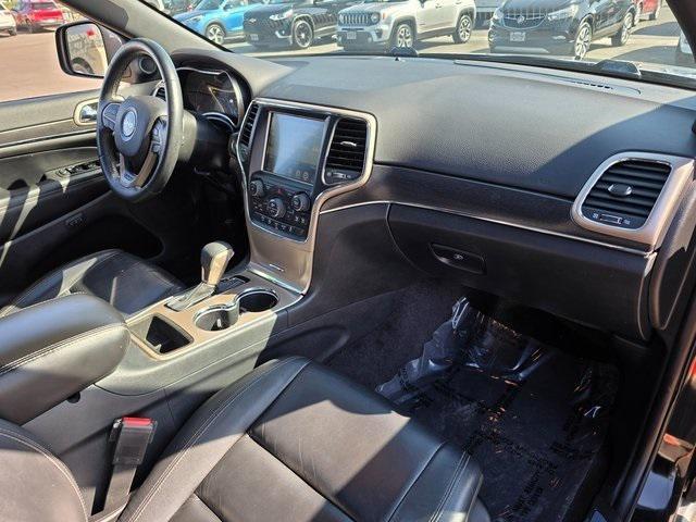 used 2017 Jeep Grand Cherokee car, priced at $19,995