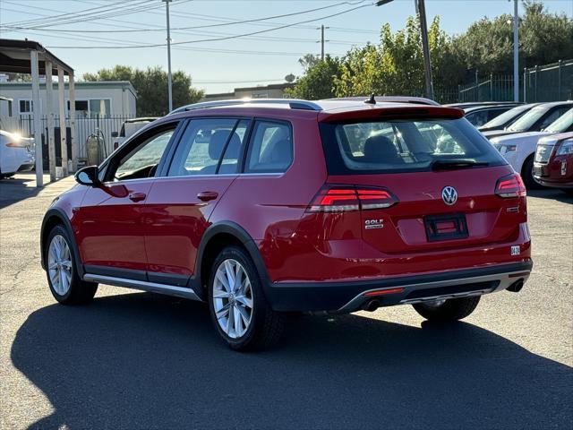 used 2019 Volkswagen Golf Alltrack car, priced at $15,999