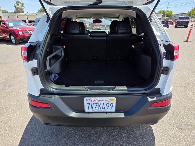 used 2016 Jeep Cherokee car, priced at $14,999