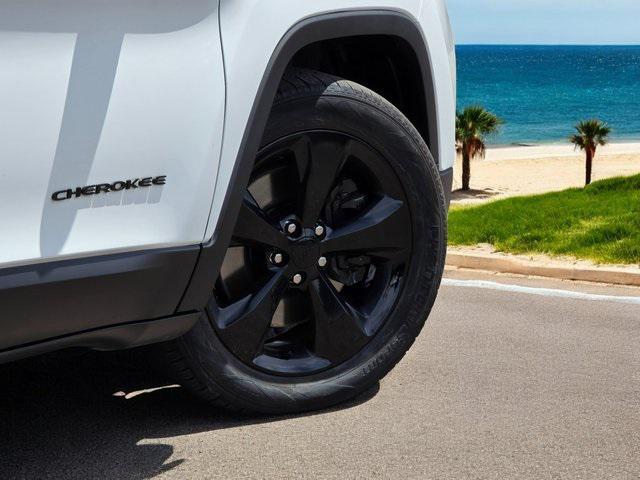 used 2016 Jeep Cherokee car, priced at $14,999