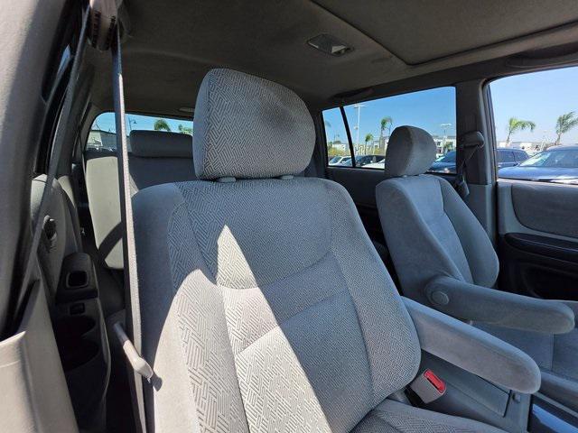used 2003 Toyota Highlander car, priced at $6,995