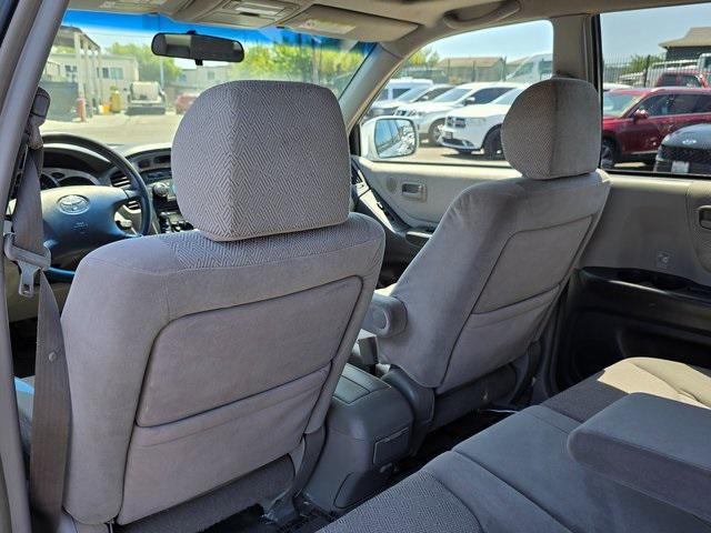 used 2003 Toyota Highlander car, priced at $6,995