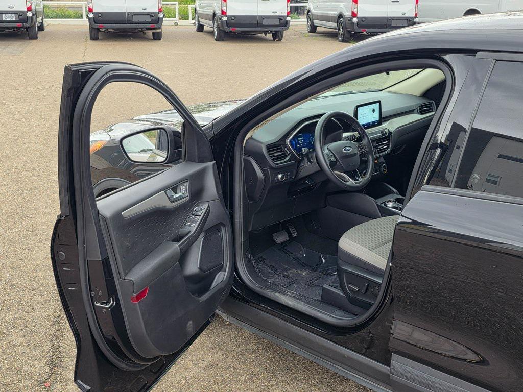 used 2020 Ford Escape car, priced at $17,999