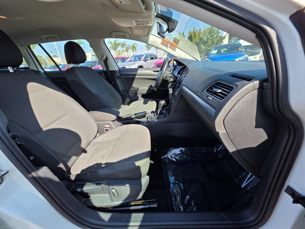 used 2019 Volkswagen Golf SportWagen car, priced at $16,995
