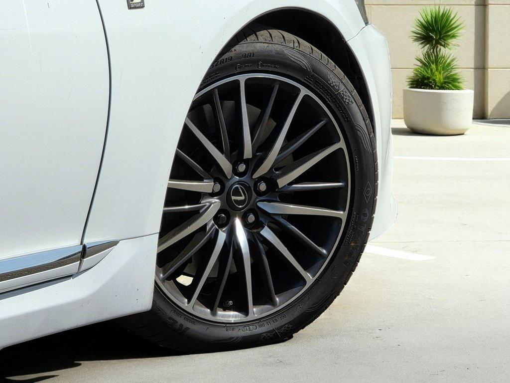 used 2013 Lexus LS 460 car, priced at $19,995