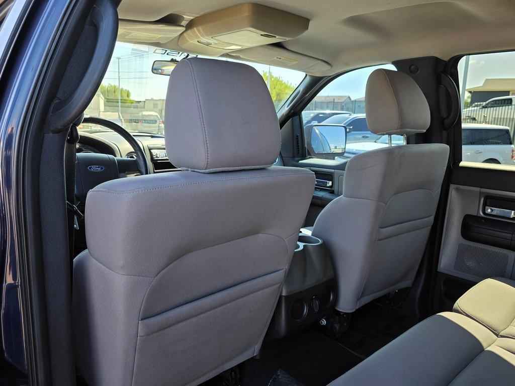 used 2006 Ford F-150 car, priced at $11,995