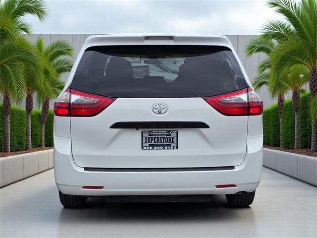 used 2020 Toyota Sienna car, priced at $29,987