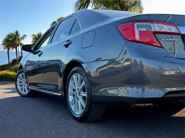 used 2014 Toyota Camry Hybrid car, priced at $14,888