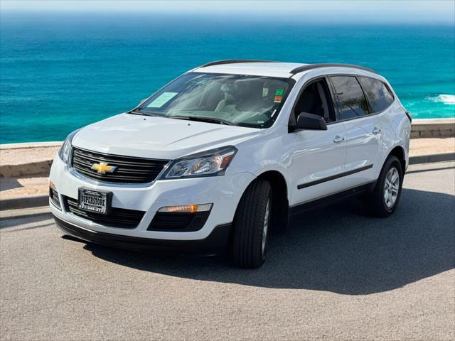 used 2017 Chevrolet Traverse car, priced at $16,800