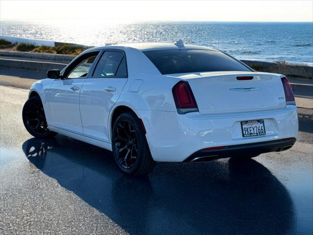 used 2019 Chrysler 300 car, priced at $18,999