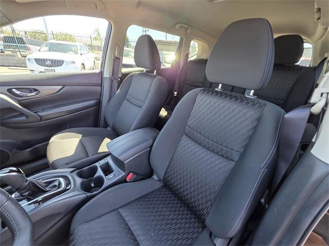 used 2020 Nissan Rogue car