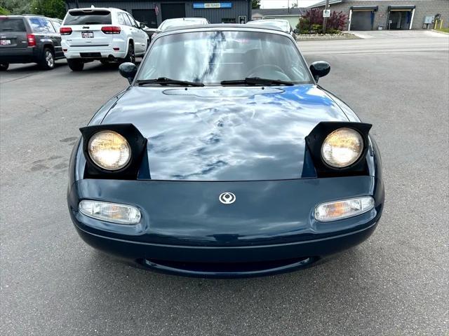 used 1996 Mazda MX-5 Miata car, priced at $15,900