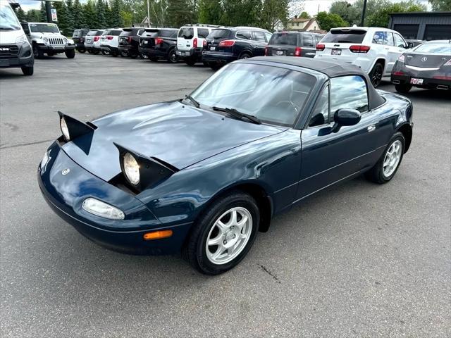 used 1996 Mazda MX-5 Miata car, priced at $15,900