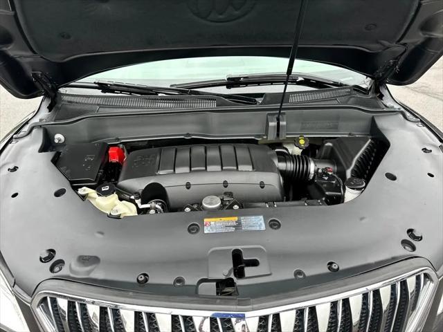 used 2015 Buick Enclave car, priced at $11,500