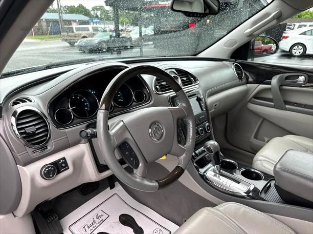 used 2015 Buick Enclave car, priced at $11,500