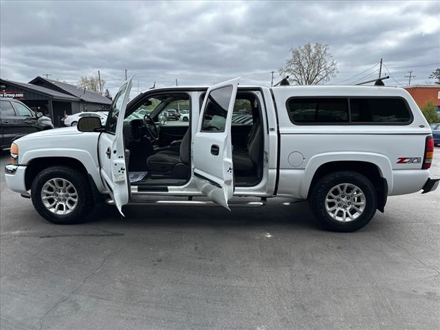 used 2005 GMC Sierra 1500 car, priced at $12,900