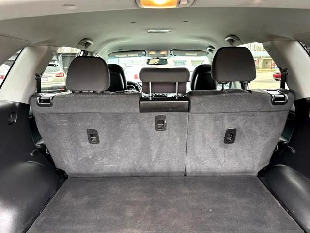 used 2013 Kia Sorento car, priced at $9,900