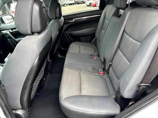 used 2013 Kia Sorento car, priced at $9,900