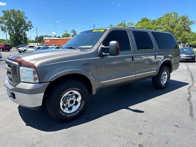 used 2005 Ford Excursion car, priced at $18,900