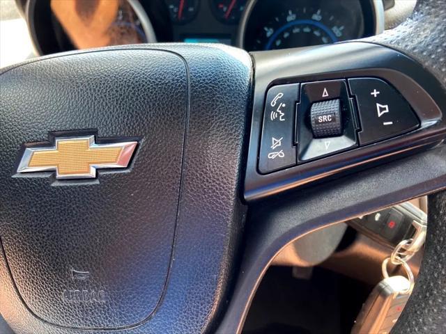 used 2014 Chevrolet Cruze car, priced at $12,900