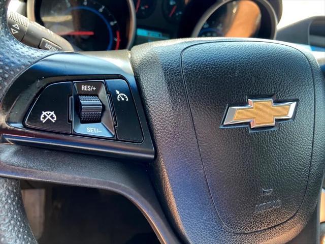 used 2014 Chevrolet Cruze car, priced at $12,900
