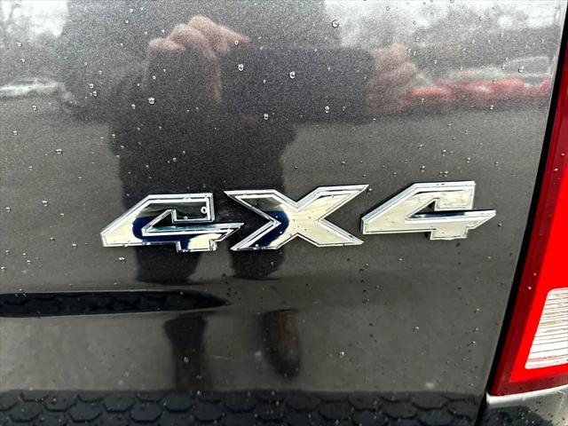 used 2022 Ram 1500 Classic car, priced at $31,900