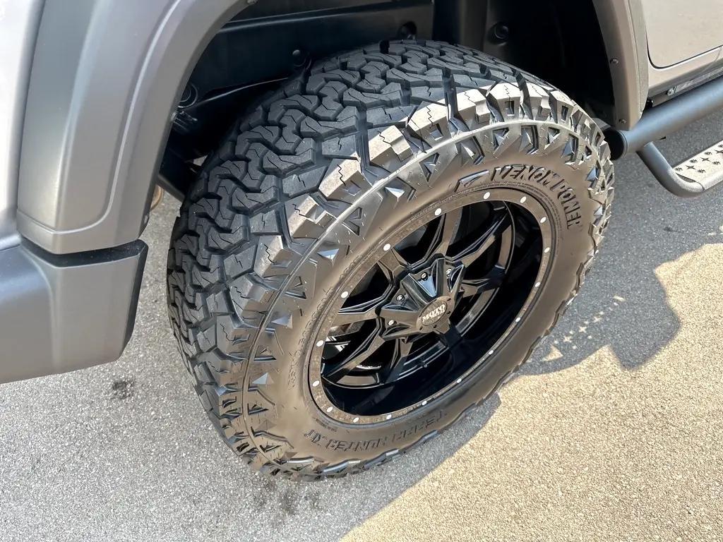 used 2021 Jeep Wrangler Unlimited car, priced at $31,900