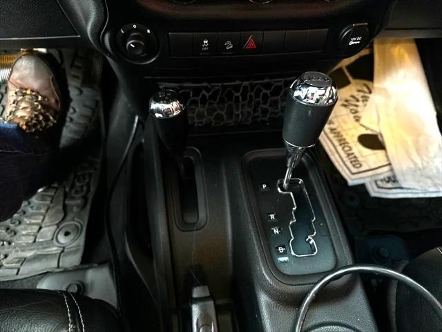 used 2015 Jeep Wrangler Unlimited car, priced at $19,900