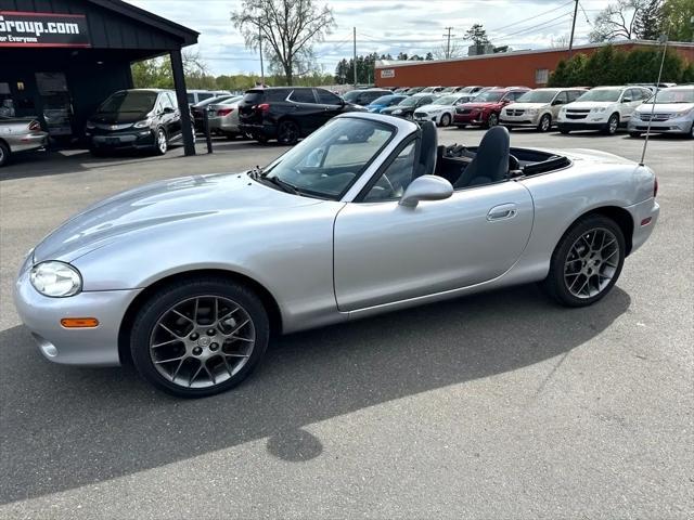 used 2004 Mazda MX-5 Miata car, priced at $17,900