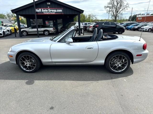 used 2004 Mazda MX-5 Miata car, priced at $17,900