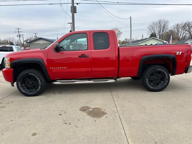 used 2009 Chevrolet Silverado 1500 car, priced at $13,500