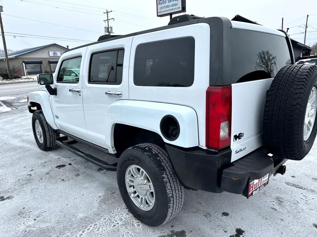 used 2008 Hummer H3 car, priced at $10,900