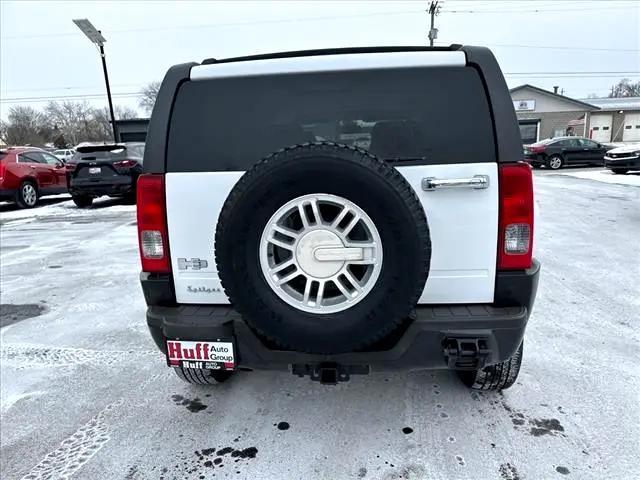 used 2008 Hummer H3 car, priced at $10,900