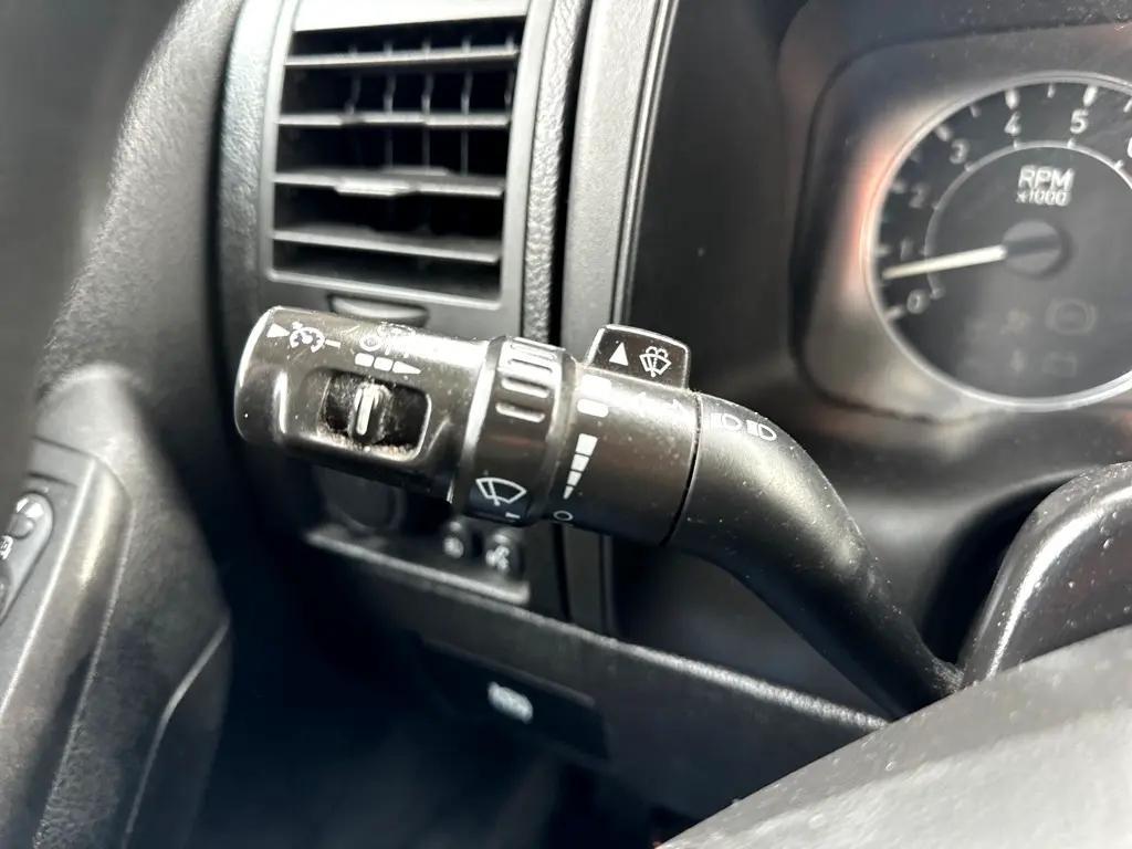 used 2008 Hummer H3 car, priced at $10,900