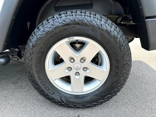 used 2014 Jeep Wrangler Unlimited car, priced at $11,500