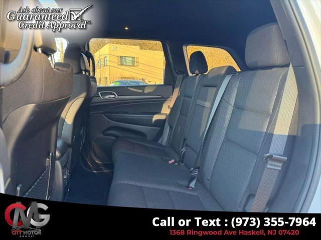 used 2021 Jeep Grand Cherokee car, priced at $20,348