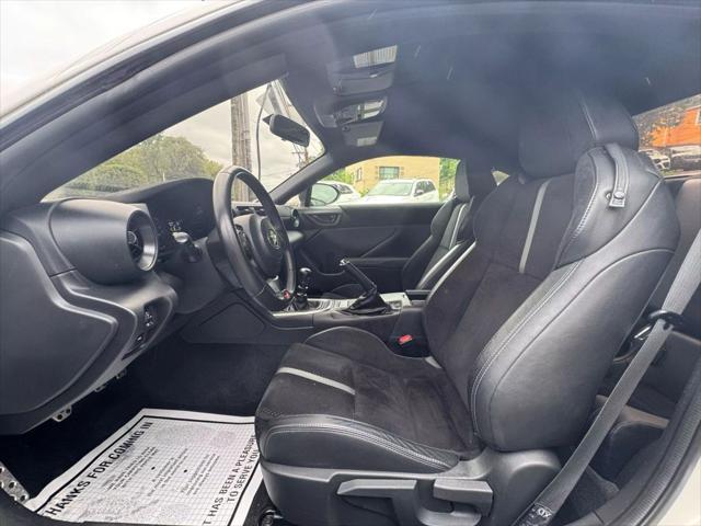 used 2022 Toyota GR86 car, priced at $29,995