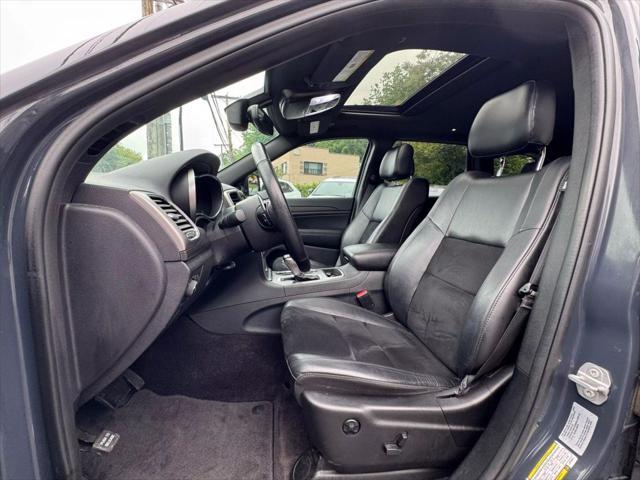 used 2017 Jeep Grand Cherokee car, priced at $15,995