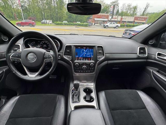 used 2017 Jeep Grand Cherokee car, priced at $15,995
