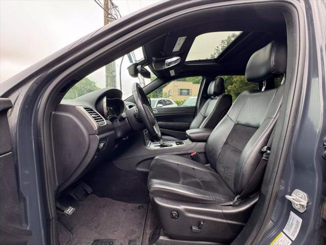 used 2017 Jeep Grand Cherokee car, priced at $15,995
