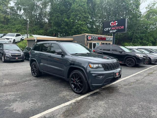 used 2017 Jeep Grand Cherokee car, priced at $15,995