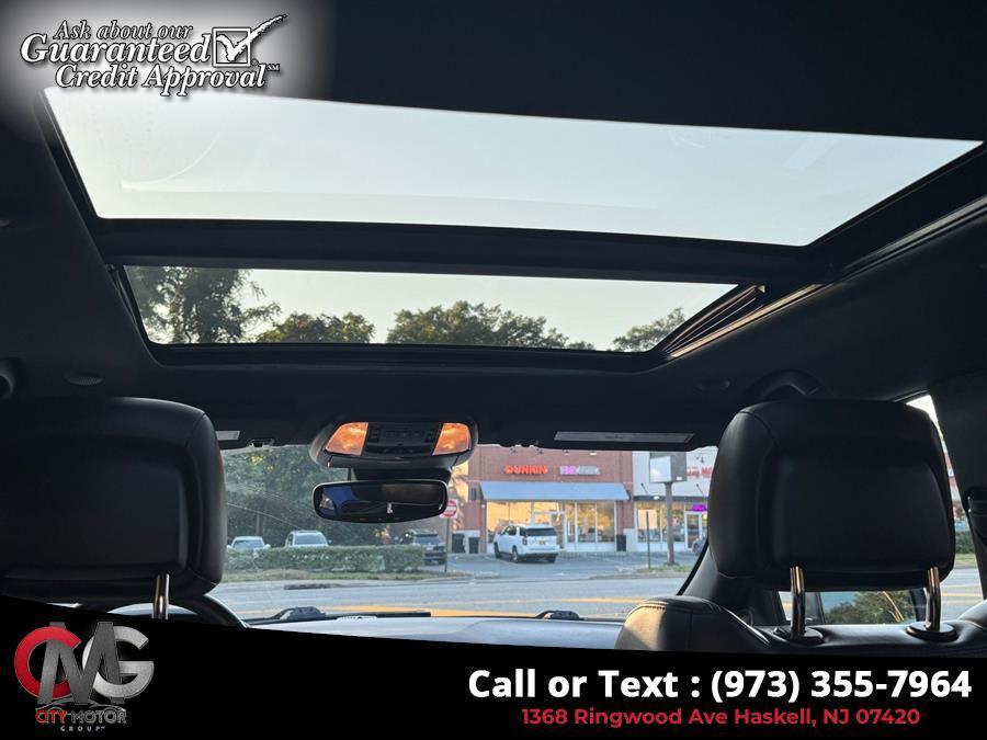 used 2021 Jeep Grand Cherokee car, priced at $23,447
