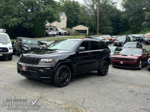 used 2021 Jeep Grand Cherokee car, priced at $22,995