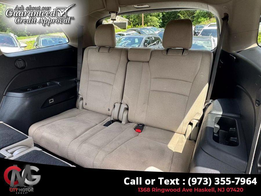 used 2018 Honda Pilot car, priced at $15,549